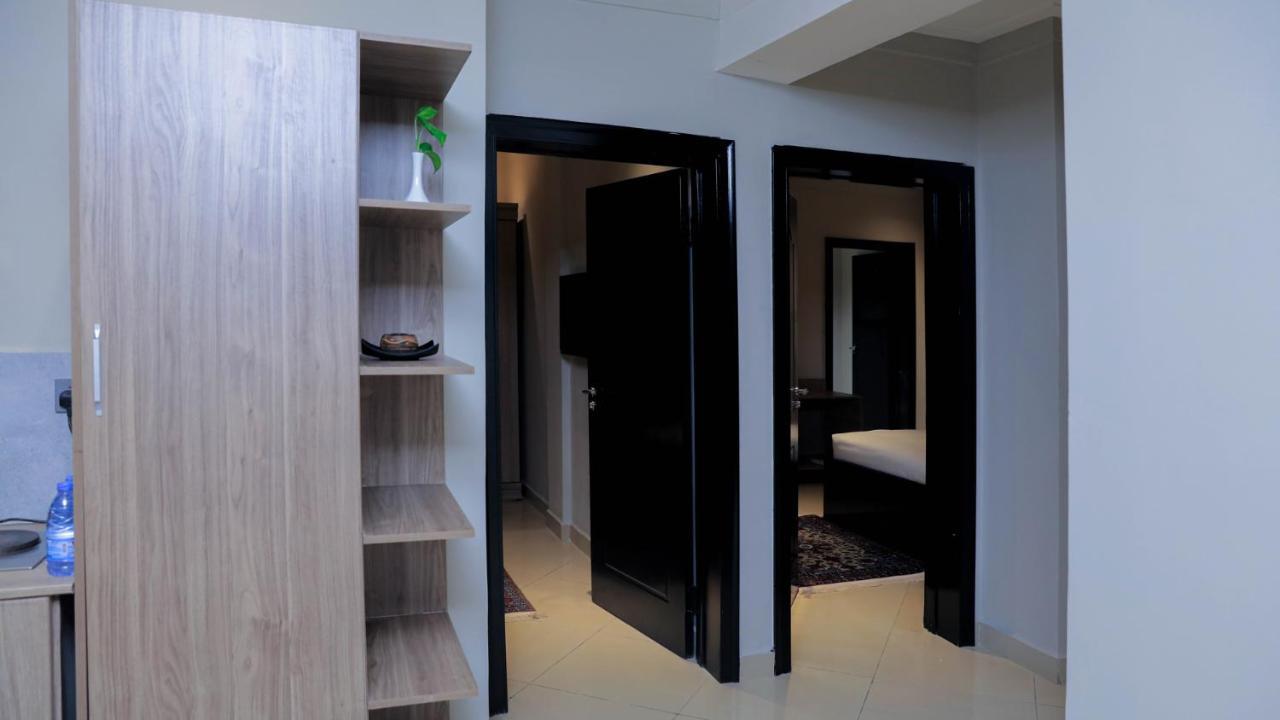 Meilin International Hotel 坎帕拉 外观 照片